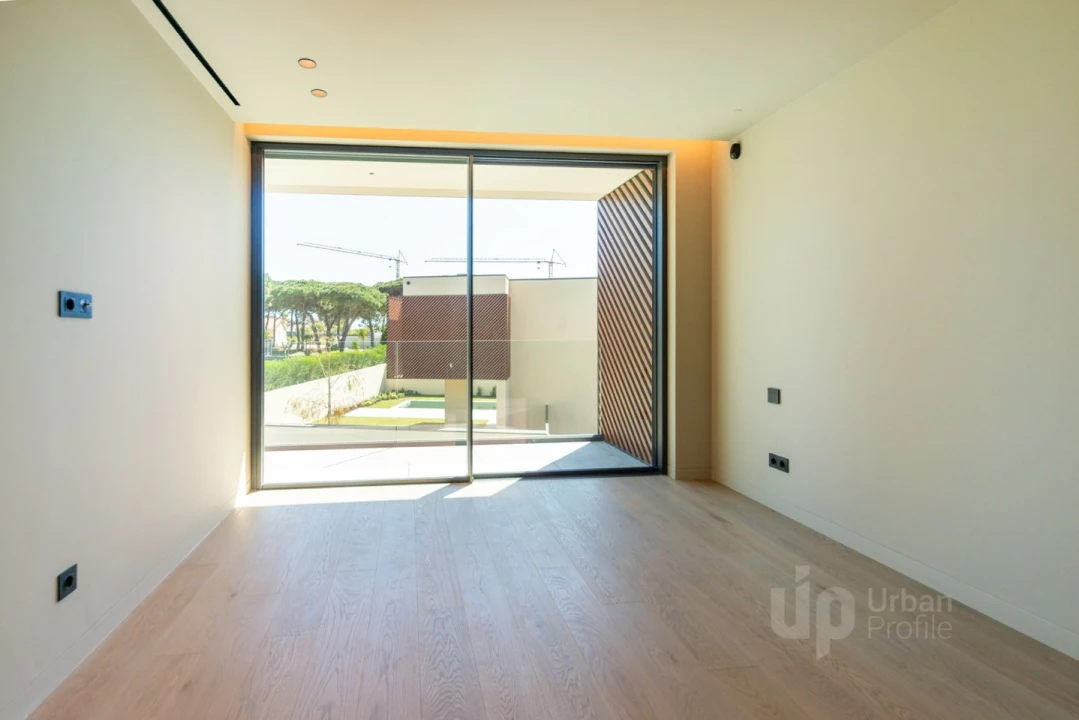 Moradia T5 para Venda em Cascais e Estoril Foto 33