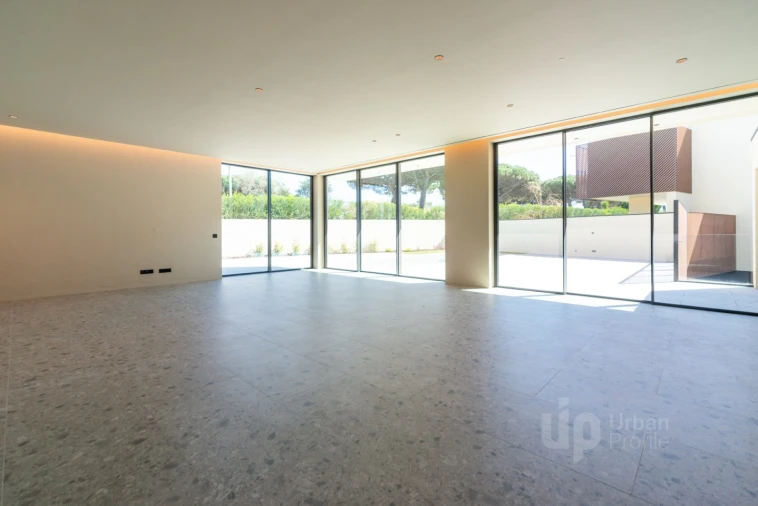 Moradia T5 para Venda em Cascais e Estoril Foto 4