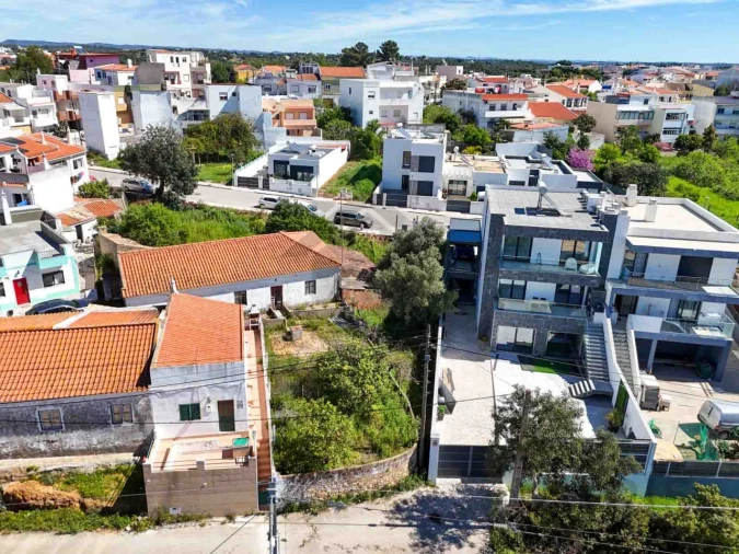 Terreno para Venda em Portimão Foto 9