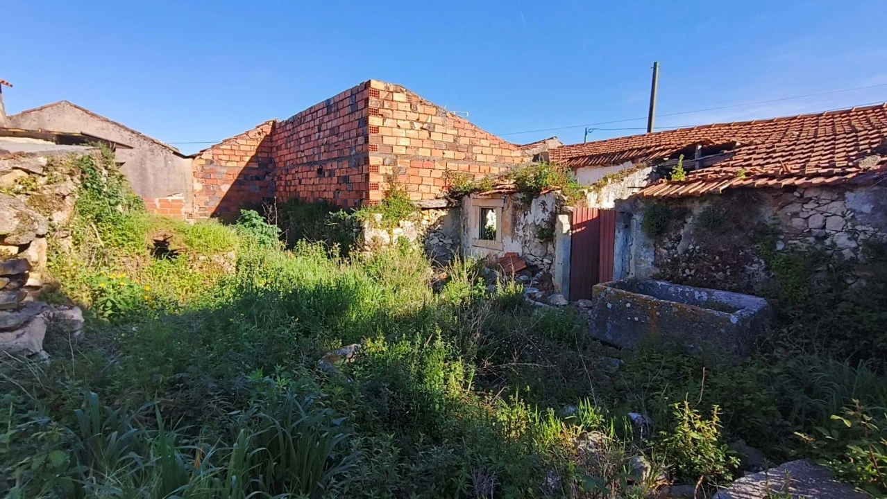 Moradia T2 para Venda em Aljubarrota Foto 30