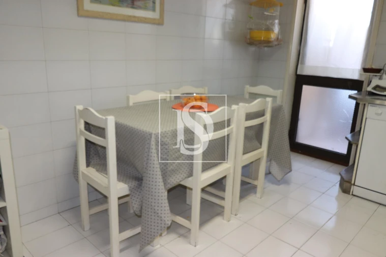 Apartamento T4 para Venda em Póvoa de Varzim, Beiriz e Argivai Foto 4