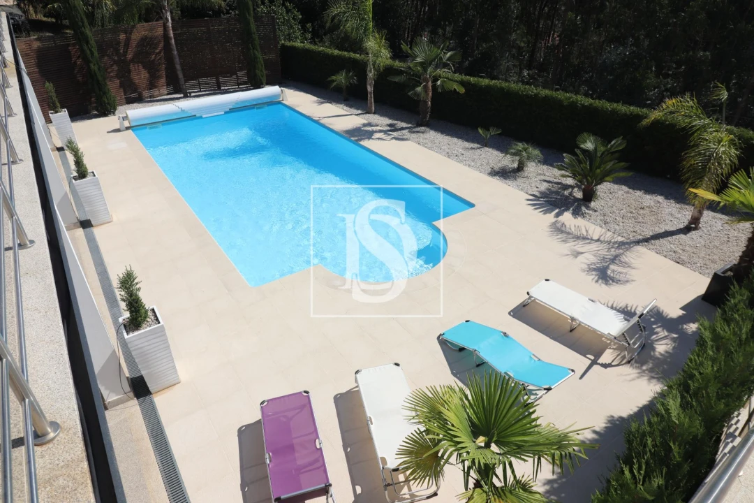 Moradia T5 para Venda em Rates Foto 27