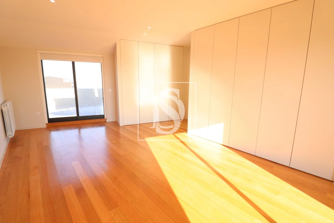 Apartamento T4 para Venda em Póvoa de Varzim, Beiriz e Argivai Foto 8