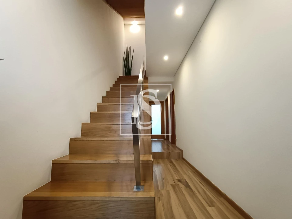 Moradia T3 para Venda em Póvoa de Varzim, Beiriz e Argivai Foto 1