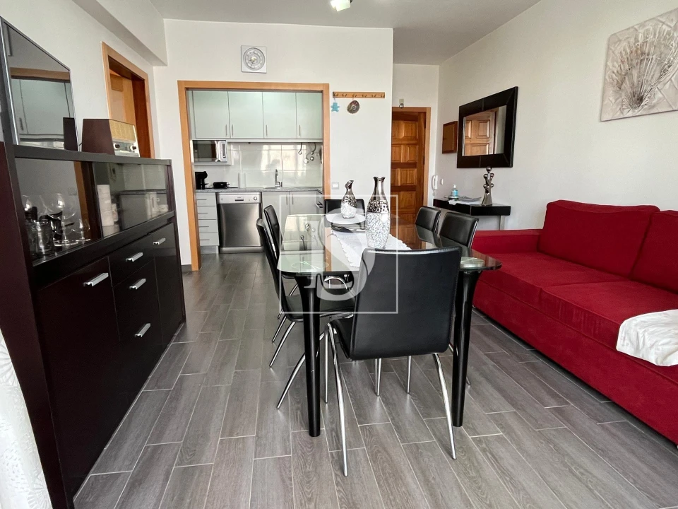 Apartamento T2 para Venda em Quarteira Foto 1