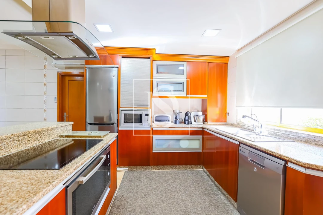 Moradia T4 para Venda em Pombeiro de Ribavizela Foto 20