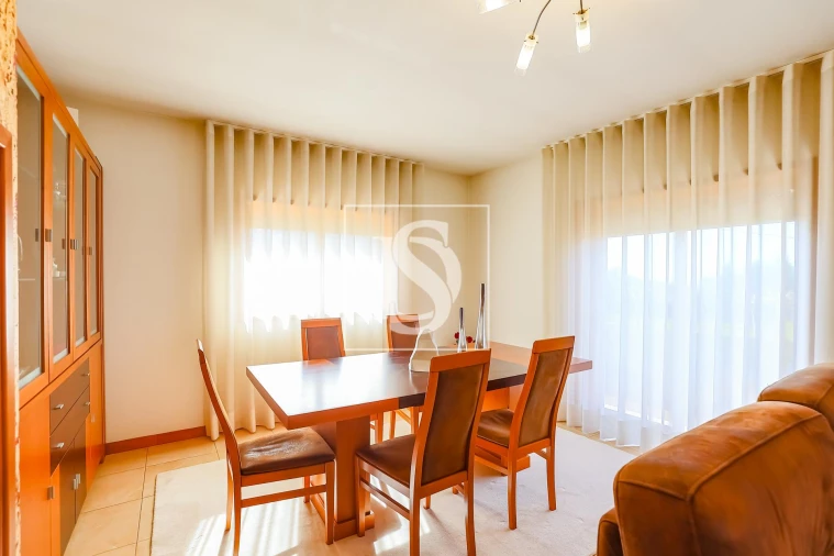 Moradia T4 para Venda em Pombeiro de Ribavizela Foto 17