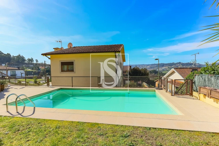 Moradia T4 para Venda em Pombeiro de Ribavizela Foto 27