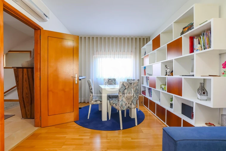 Moradia T4 para Venda em Pombeiro de Ribavizela Foto 25