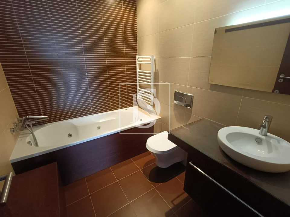 Moradia T4 para Venda em Palmeira de Faro e Curvos Foto 18