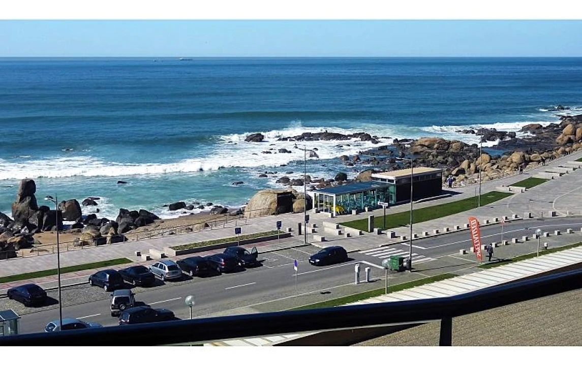 Apartamento T2 para Venda em Canidelo Foto 6