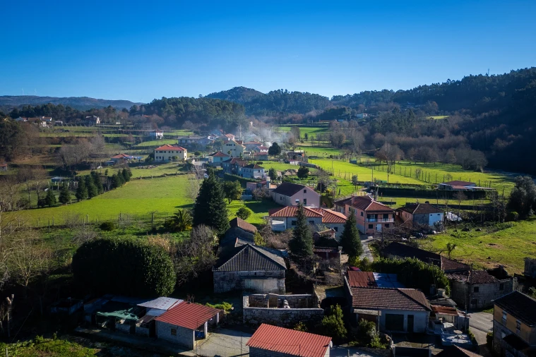 Quinta T13 para Venda em Rossas Foto 2