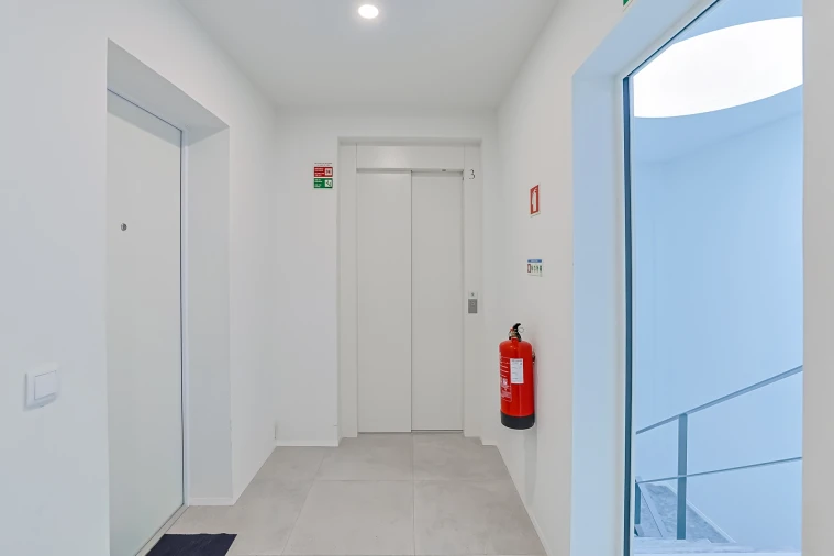 Apartamento T2 para Venda em Braga (Maximinos, Sé e Cividade) Foto 3