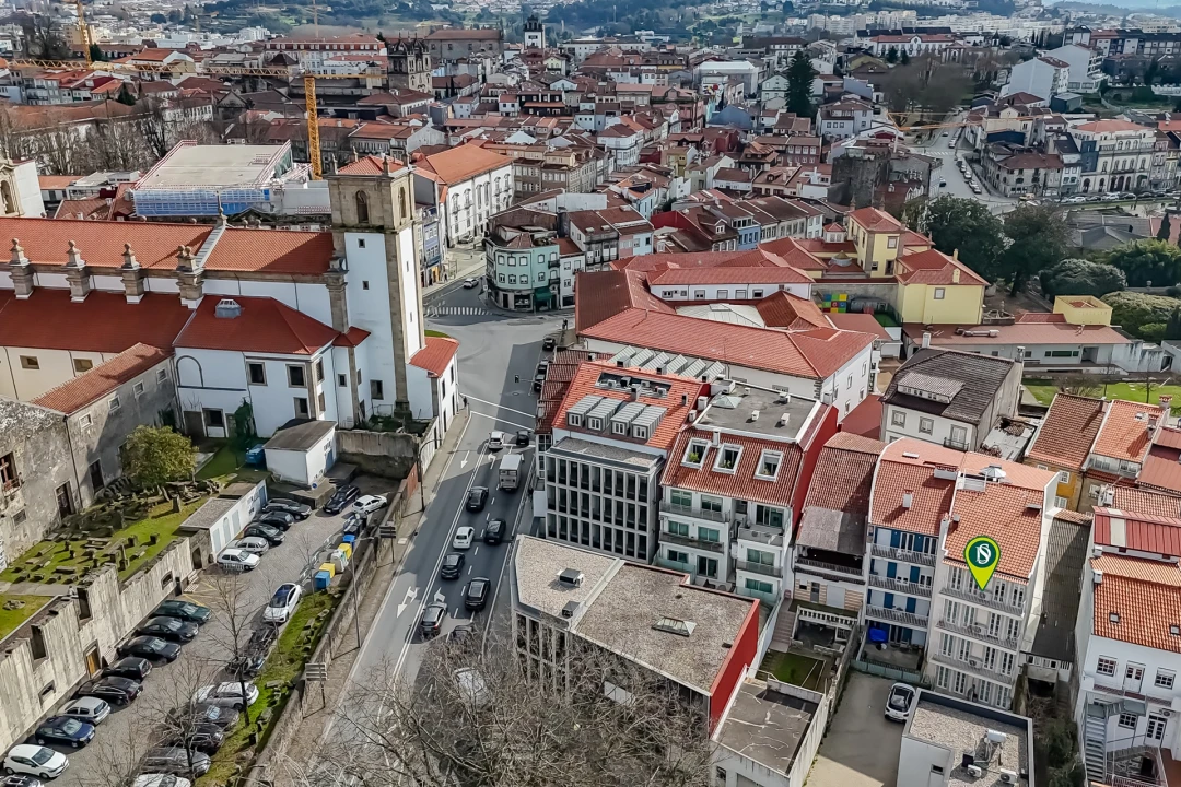 Apartamento T2 para Venda em Braga (Maximinos, Sé e Cividade) Foto 1