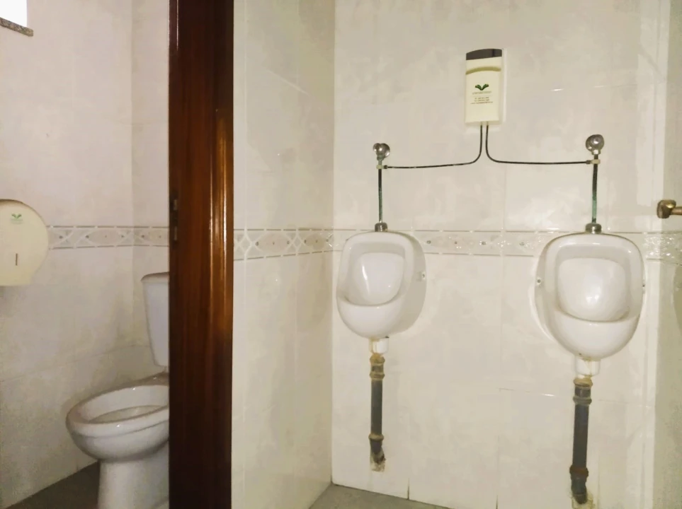 Loja para Arrendamento em Santa Maria Maior e Monserrate e Meadela Foto 2