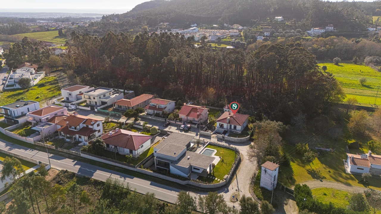 Moradia T3 para Venda em Palmeira de Faro e Curvos Foto 33