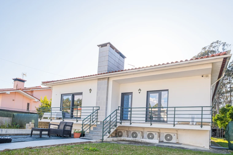 Moradia T3 para Venda em Palmeira de Faro e Curvos Foto 23