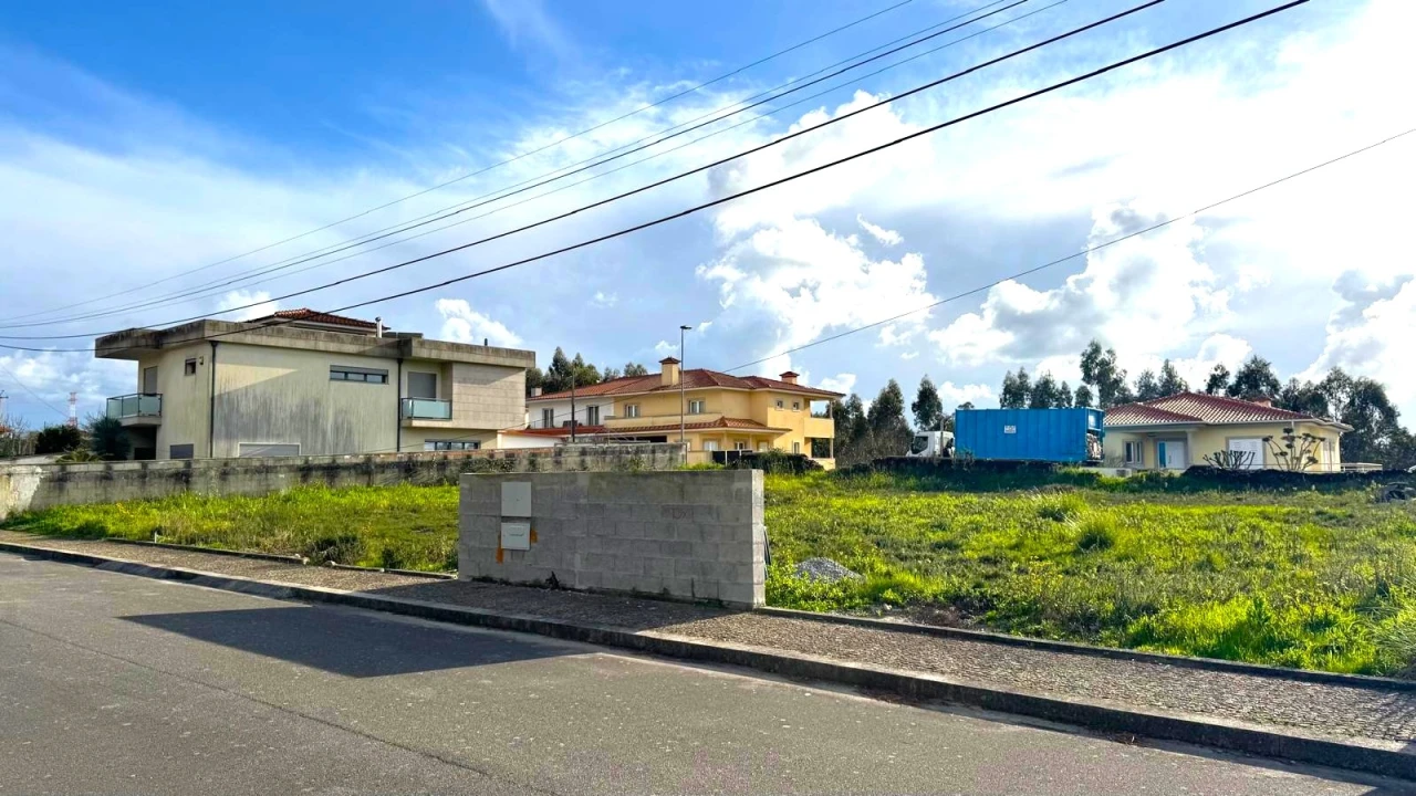 Terreno para Venda em Balazar Foto 6