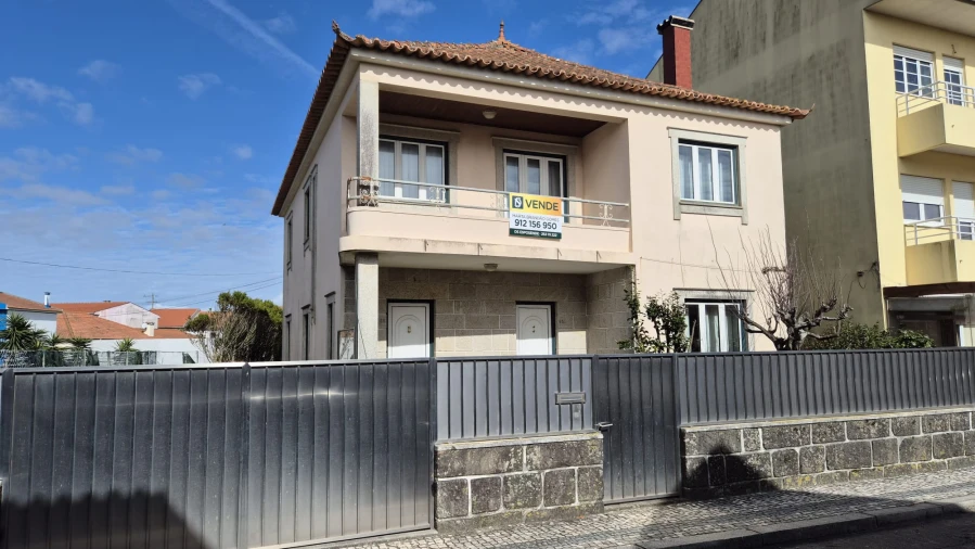 Moradia T6 para Venda em Apúlia e Fão Foto 1