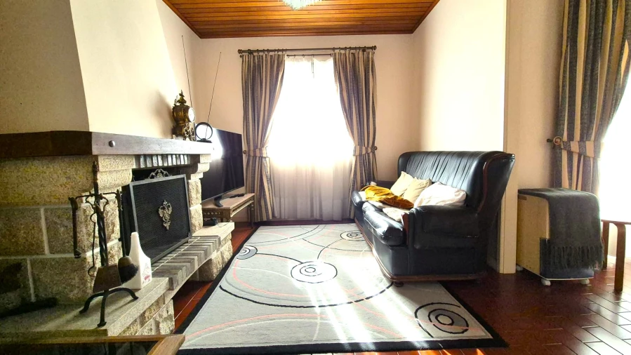 Moradia T6 para Venda em Apúlia e Fão Foto 11