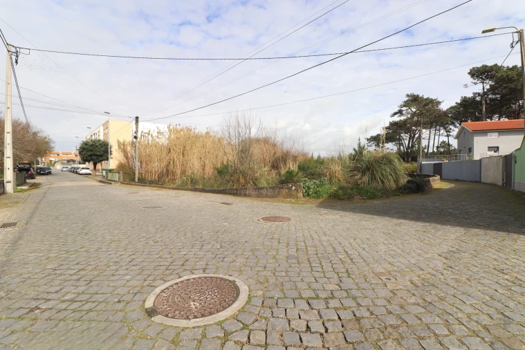 Terreno para Venda em Apúlia e Fão Foto 7