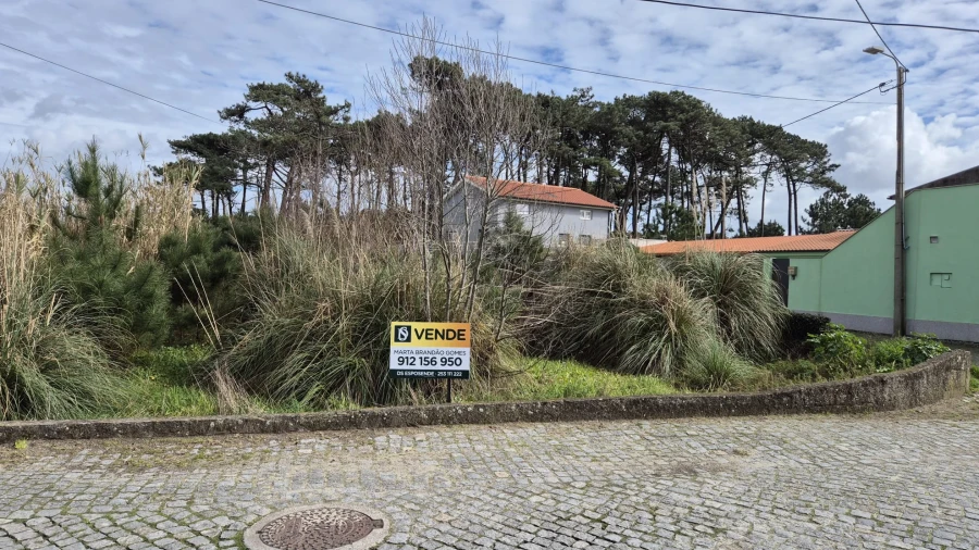 Terreno para Venda em Apúlia e Fão