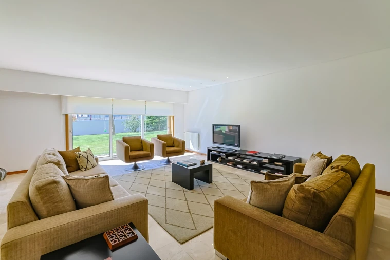 Moradia T5 para Venda em Póvoa de Varzim, Beiriz e Argivai Foto 17