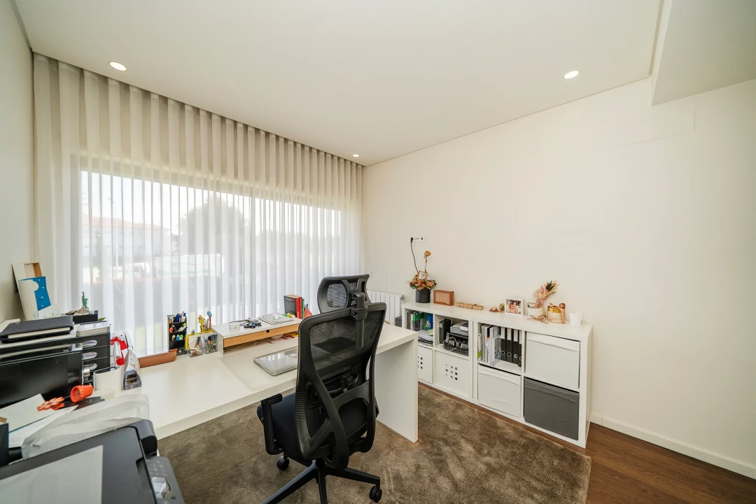 Apartamento T4 para Venda em Barcelinhos Foto 14