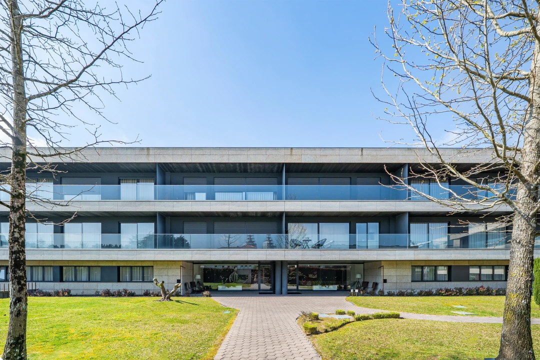 Apartamento T4 para Venda em Barcelinhos Foto 1