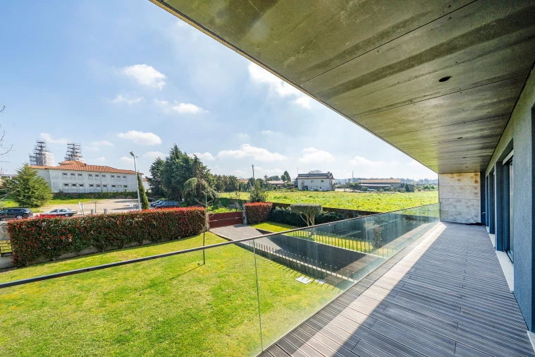 Apartamento T4 para Venda em Barcelinhos Foto 63