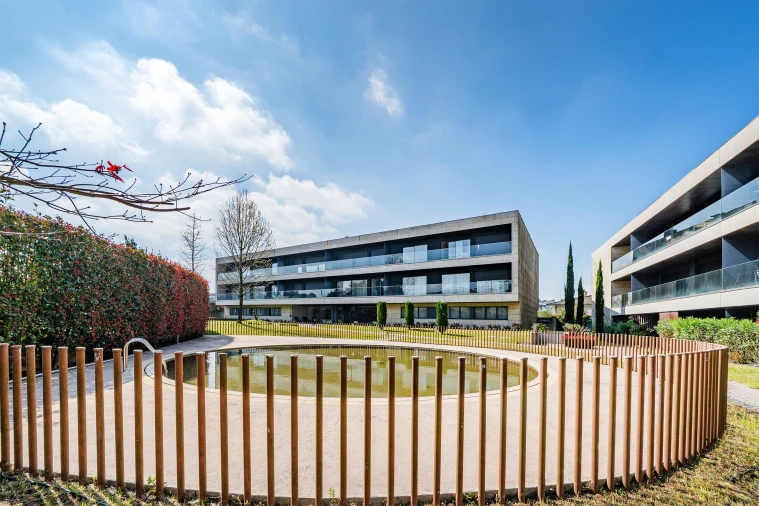 Apartamento T4 para Venda em Barcelinhos Foto 53