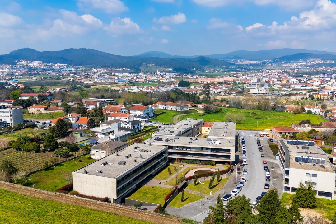 Apartamento T4 para Venda em Barcelinhos Foto 42