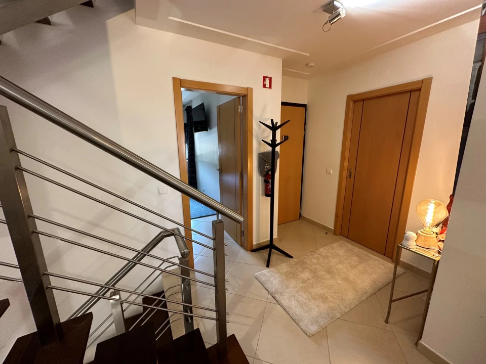 Moradia T3 para Venda em Quarteira Foto 9