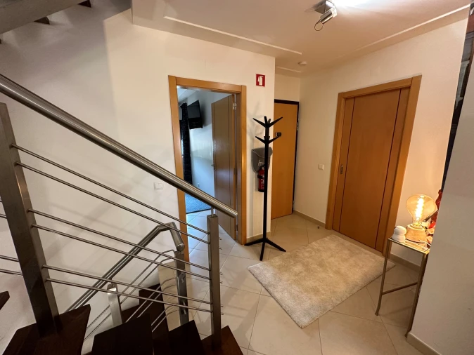 Moradia T3 para Venda em Quarteira Foto 9