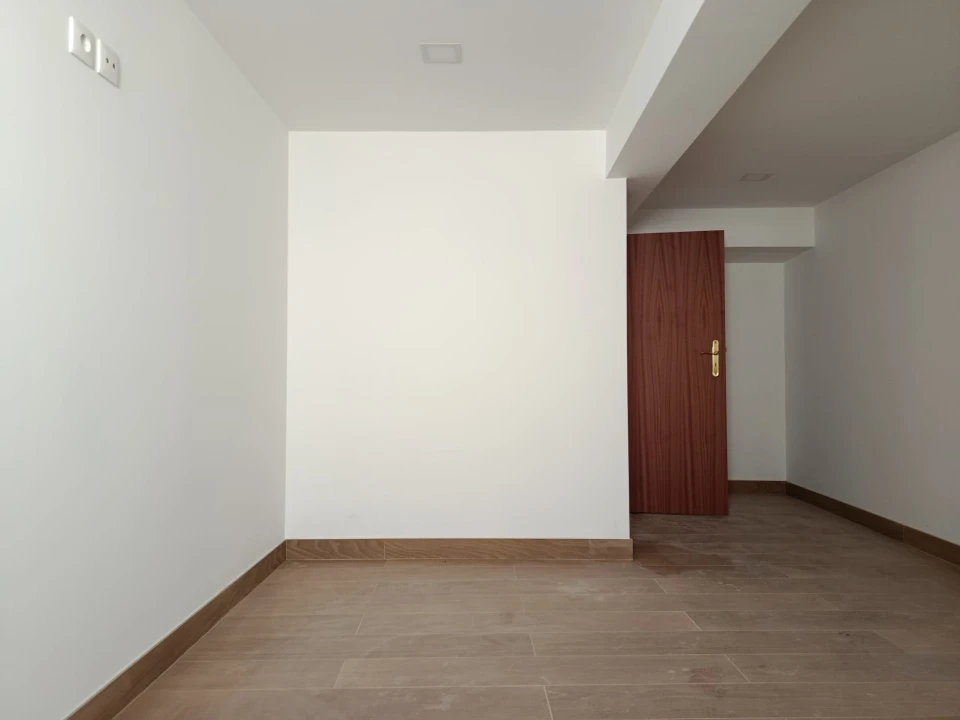 Moradia T3 para Arrendamento em Fonte Boa e Rio Tinto Foto 5