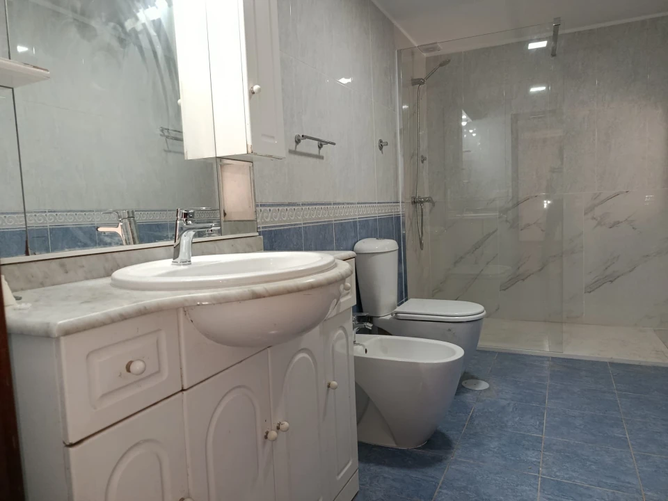 Moradia T3 para Arrendamento em Fonte Boa e Rio Tinto Foto 15