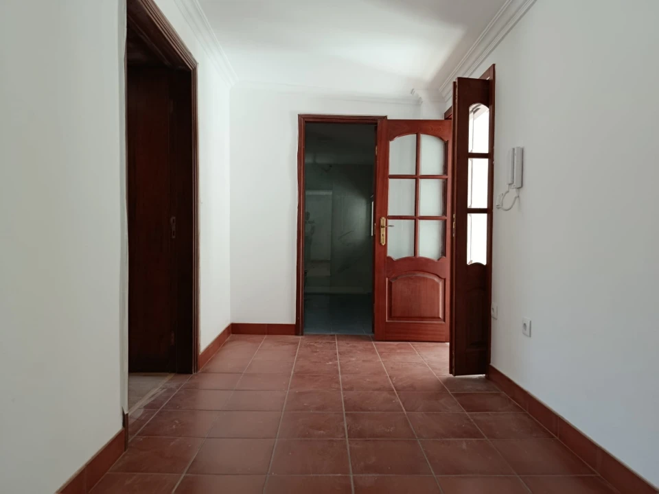 Moradia T3 para Arrendamento em Fonte Boa e Rio Tinto Foto 4