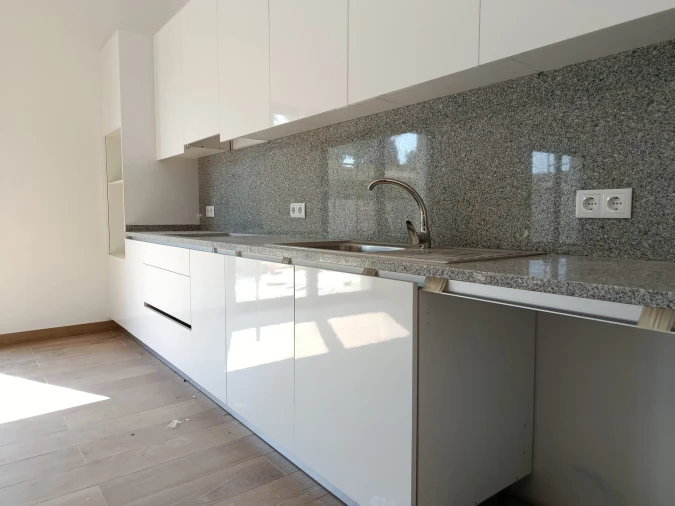 Moradia T3 para Arrendamento em Fonte Boa e Rio Tinto Foto 1