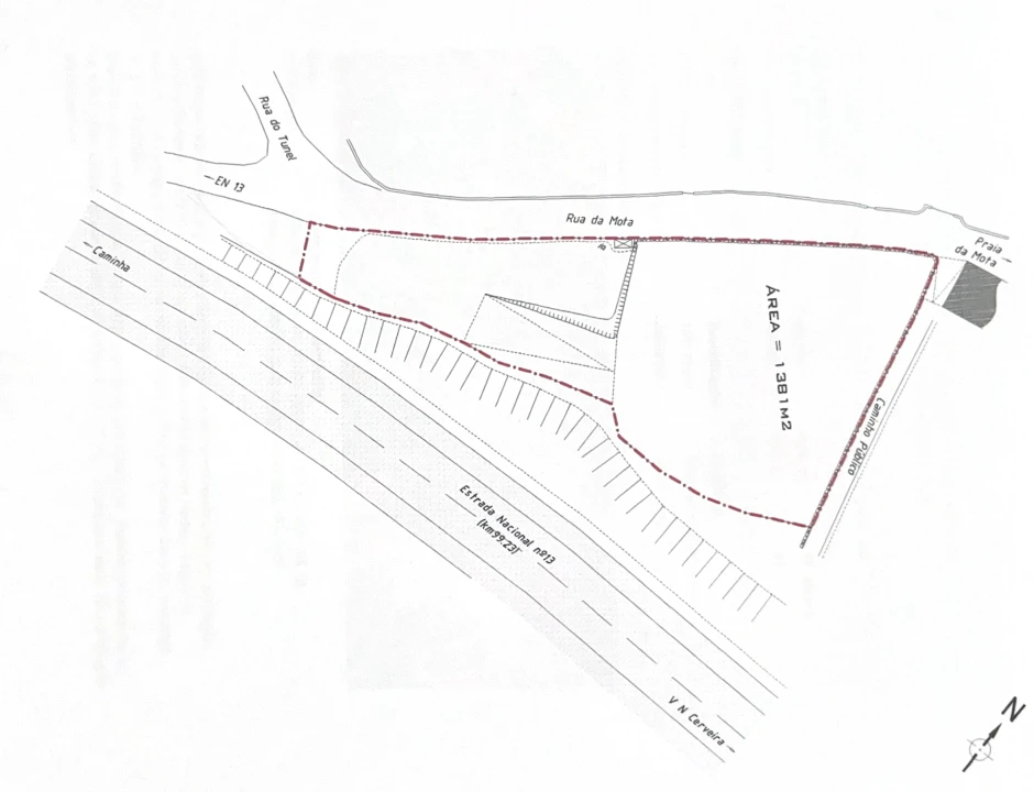 Terreno para Venda em Gondarem Foto 2