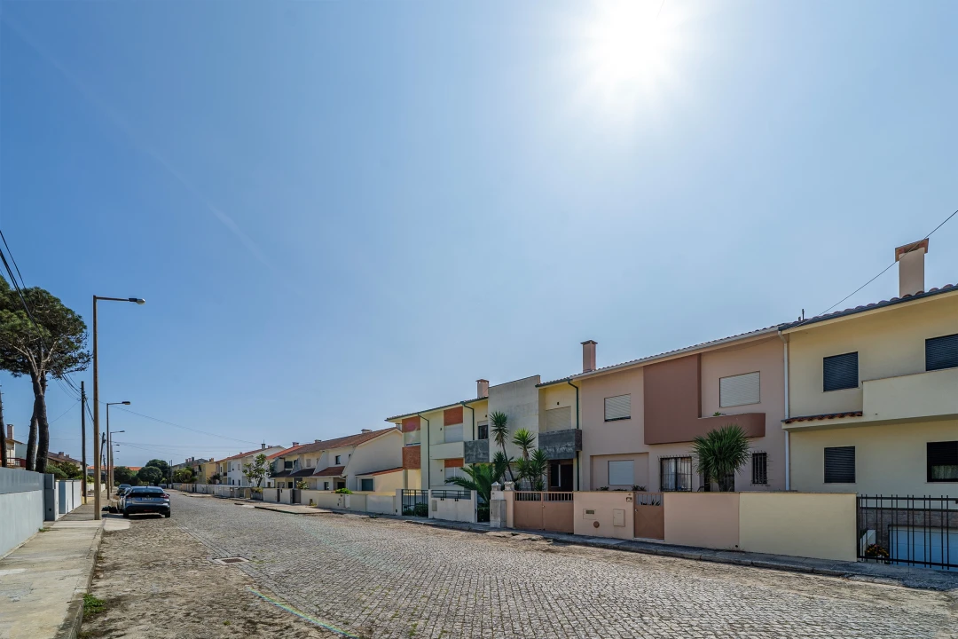 Moradia T4 para Arrendamento em Esposende, Marinhas e Gandra Foto 5