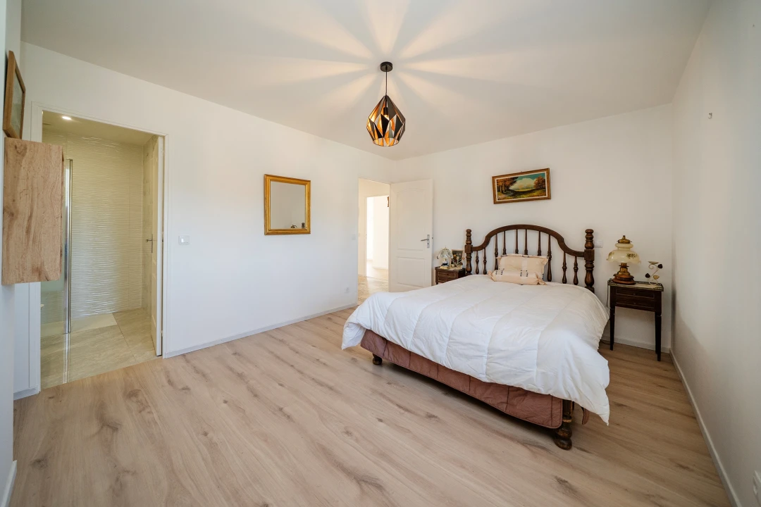 Moradia T5 para Venda em Fonte Boa e Rio Tinto Foto 10