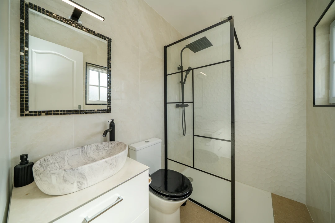 Moradia T5 para Venda em Fonte Boa e Rio Tinto Foto 5