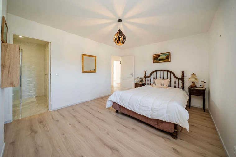 Moradia T5 para Venda em Fonte Boa e Rio Tinto Foto 10