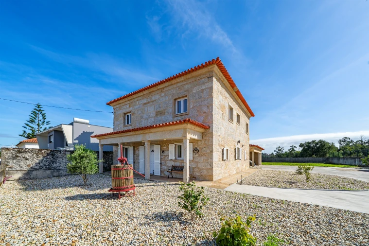 Moradia T5 para Venda em Fonte Boa e Rio Tinto Foto 19