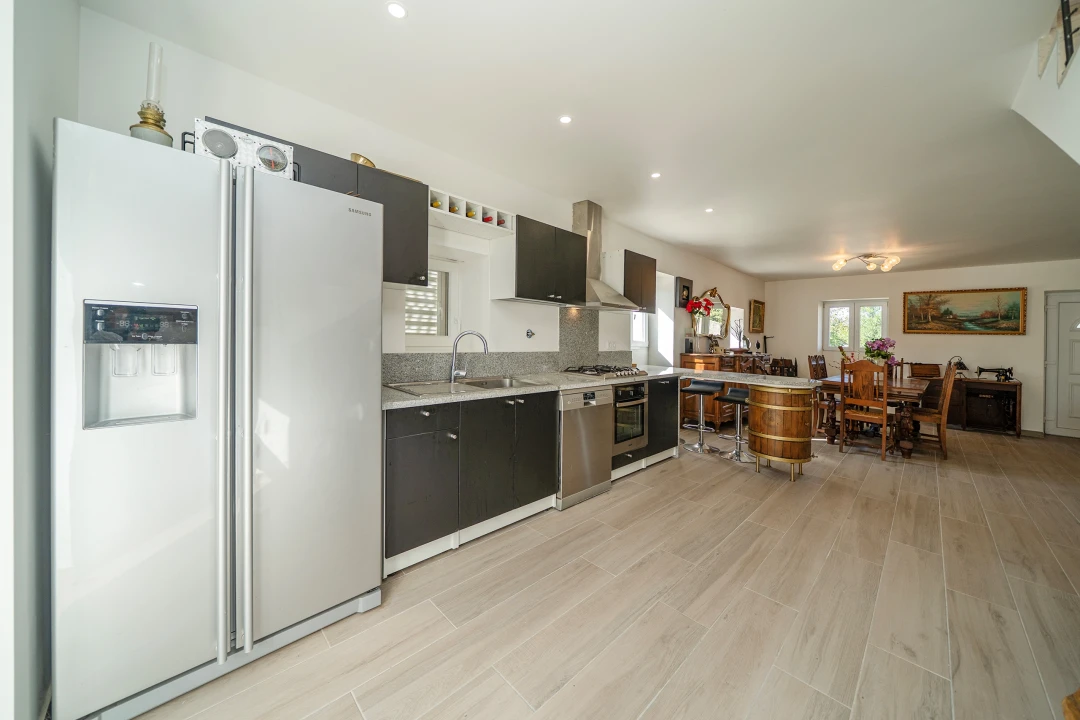 Moradia T5 para Venda em Fonte Boa e Rio Tinto Foto 7