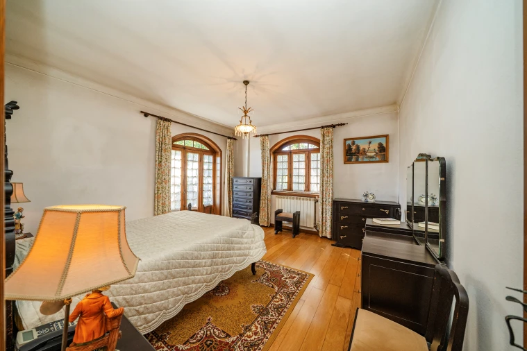 Moradia T8 para Venda em São Tomé de Negrelos Foto 3