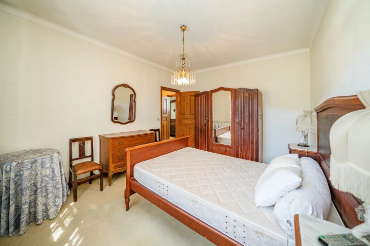 Moradia T8 para Venda em São Tomé de Negrelos Foto 2