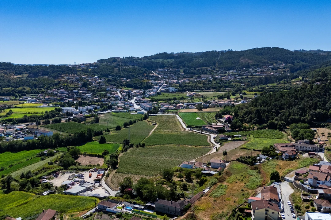 Moradia T8 para Venda em São Tomé de Negrelos Foto 13