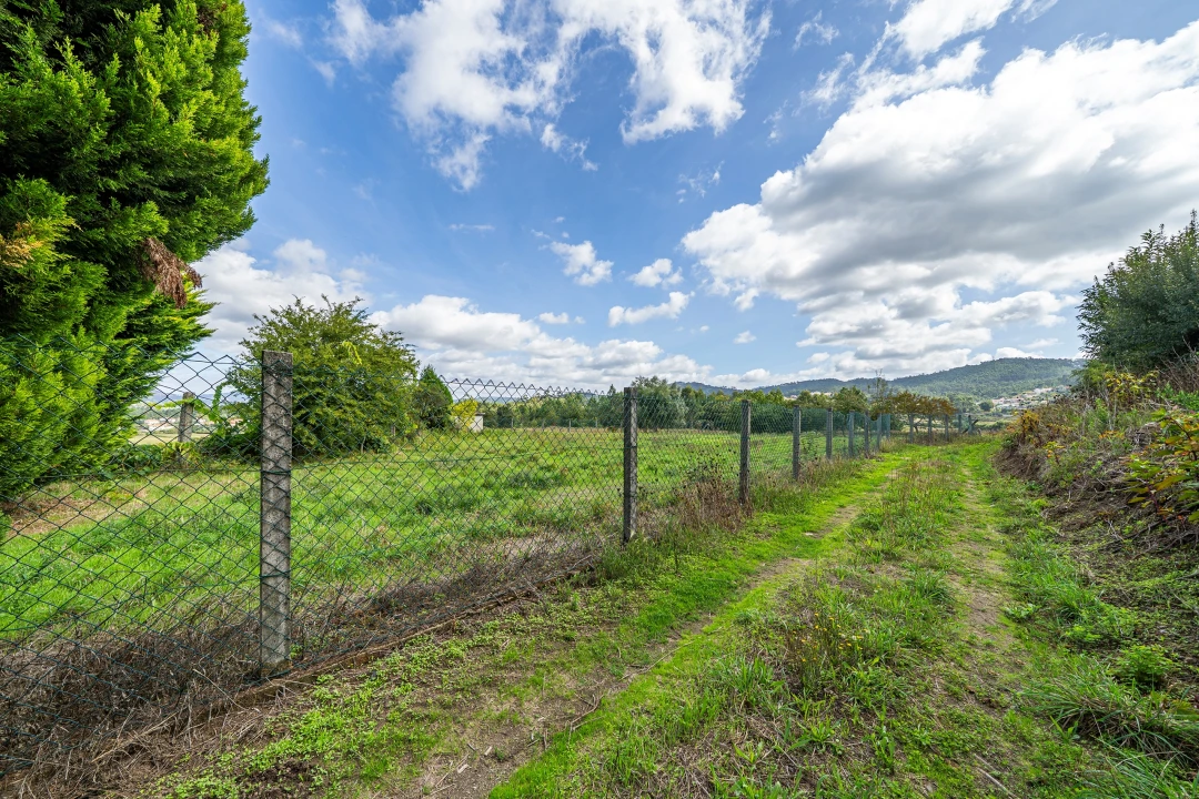 Terreno para Venda em Aborim Foto 42