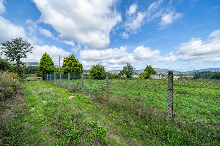 Terreno para Venda em Aborim Foto 38